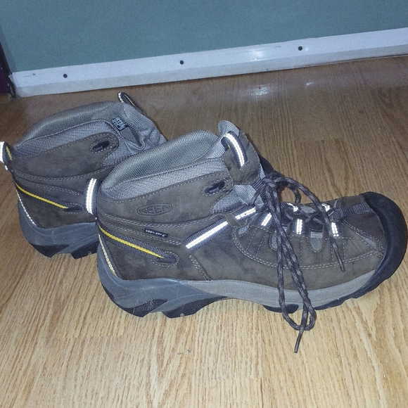 Men's Keen Hiking Boots Size 10 - Picture 4 of 4